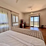 Mountain View 6 Bed Mansion With Private Padel Court, Pool & Gym Larnaka
