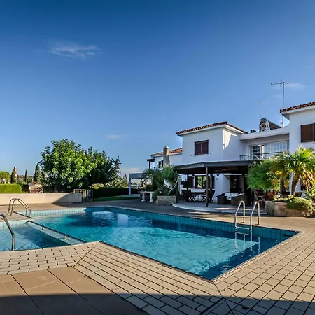 Mountain View 6 Bed Mansion With Private Padel Court, Pool & Gym * Larnaca