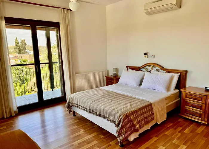 ヴィラ Mountain View 6 Bed Mansion With Private Padel Court, Pool & Gym *